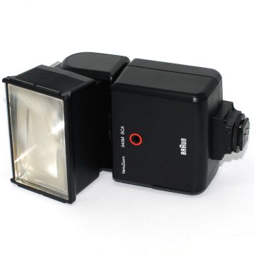 Used Braun 340m SCA flash for Leica R, Good Condition
