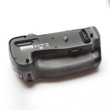 Used Nikon MB-D16 Vertical Grip f/D750 Like New Condition