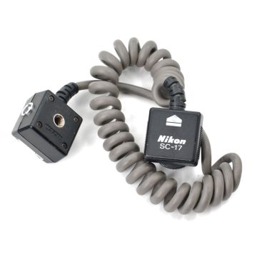 Used Nikon SC-17 Off Camera Cord good condition