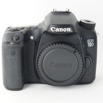 Used Canon EOS 70D Body, 20 Megapixel, 7 FPS, Good Condition
