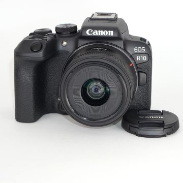 Used Canon EOS R10 with 18-45 F4.5-6.3, Excellent Condition