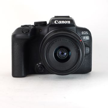 Used Canon R10 with 18-45 F4.5-6.3, Good Condition