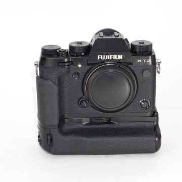 Used Fuji X-T2 with Grip, Good Condition