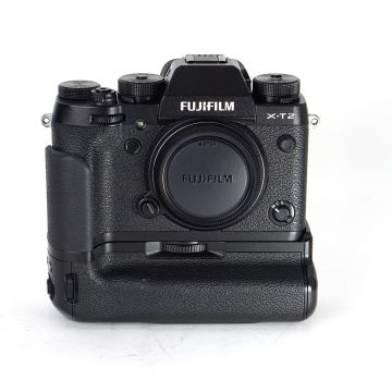 Used Fuji X-T2 with VPBXT2 Grip, Like New Condition