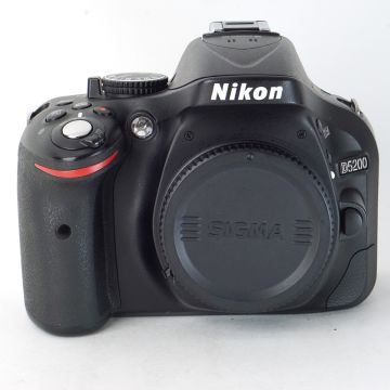Used Nikon D5200 DSLR Body, 24 Megapixel, 5 FPS, Good Condition