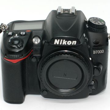 Used Nikon D7000 DSLR Body, 16 MP; Good Condition