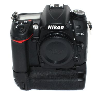 Used Nikon D7000 with Grip, Excellent Condition