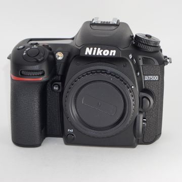 Used Nikon D7500 Body, 21 Megapixel, 8 FPS, Excellent Condition
