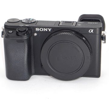 Used Sony A6300 Body, Excellent Condition