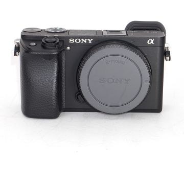Used Sony A6400 Mirrorless Body, 24 Megapixel, Excellent Condition