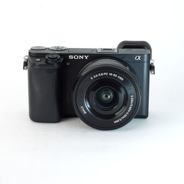 Used Sony A6400 w/16-50mm Kit, Good Condition