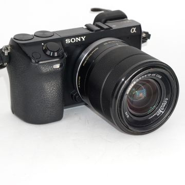 Used Sony NEX 7 with 18-55 F3.5-5.6, Good Condition