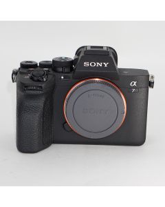 Used Sony A7 IV with 28-70 F3.5-5.6, Good Condition